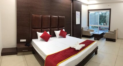 Patel Club and Resort Room Type - Standard A/C Room