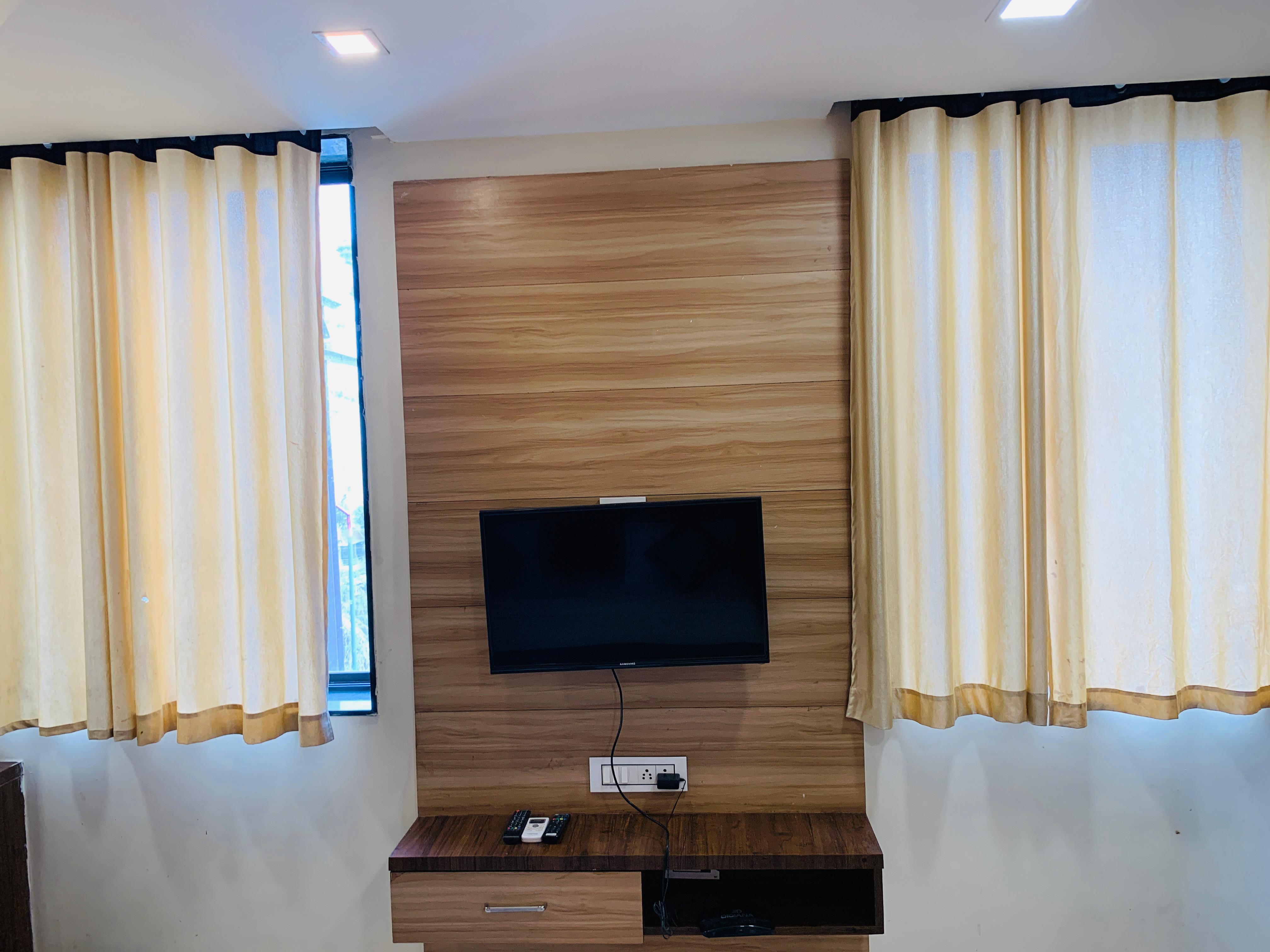 Hotel D9 - Tap to explore photos