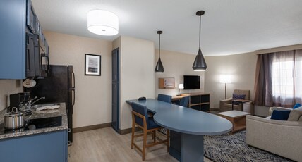 Candlewood Suites Chesapeake-Suffolk Room Type - 1 Queen Bed 1 Bedroom Suite