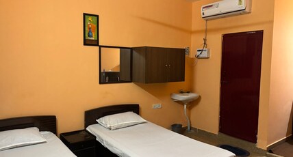 Home Stay Next to Sankara Nethralaya & Apollo Hospitals Room Type - Home Stay Next to Sankara Nethralaya & Apollo Hospitals