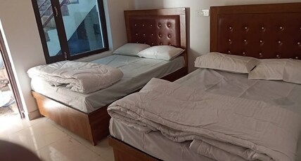 Gaytri Comfort Suites Room Type - Double Room 
