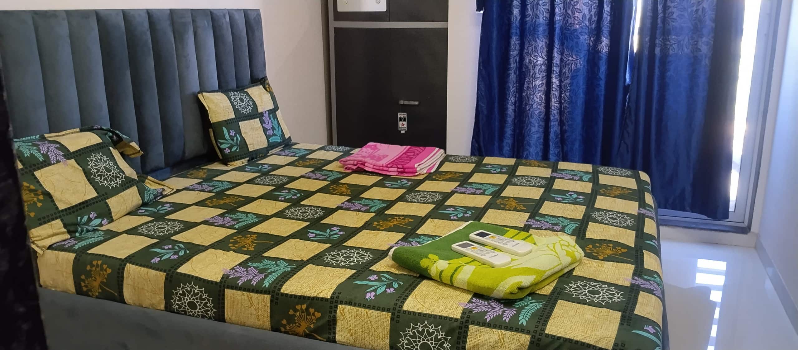1 bhk in Thane west near Railway station - Tap to explore photos