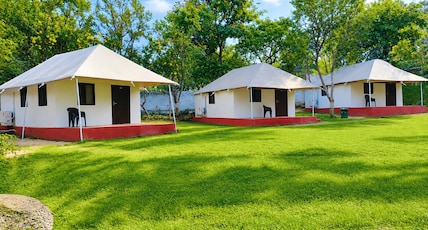 Hiranya Nature Retreat Room Type - Glamping Tent Hiranya Nature Retreat Room Type - Glamping Tent