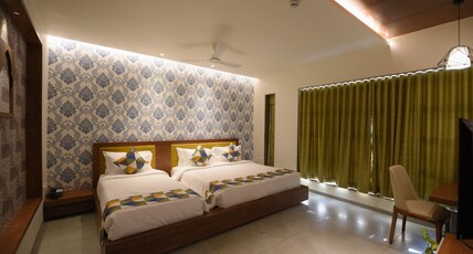 HOTEL THE PRAMUKH Room Type - Family Triple