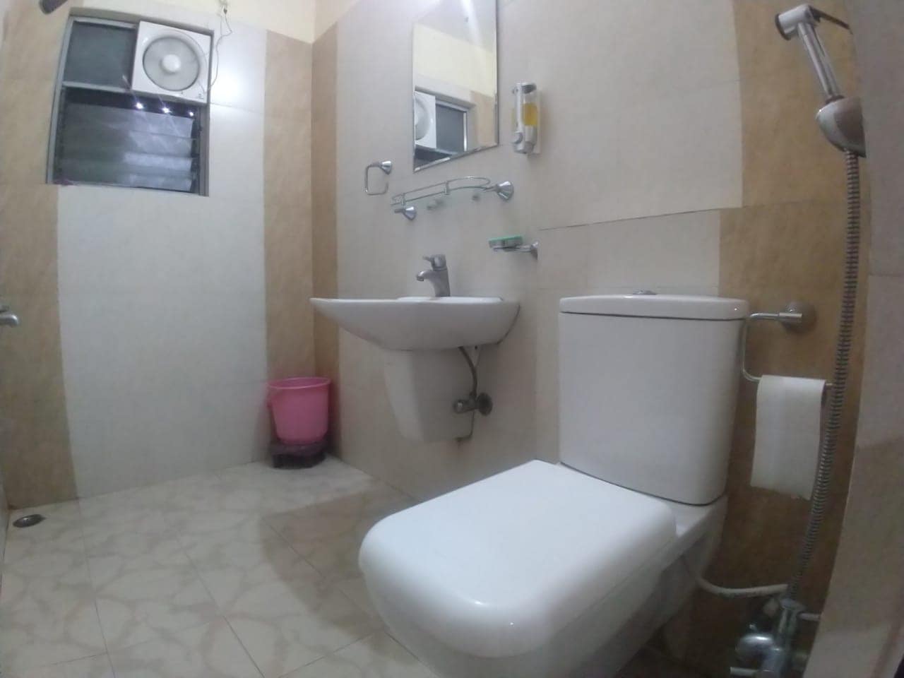 Hotel Shree International Inn - Tap to explore photos