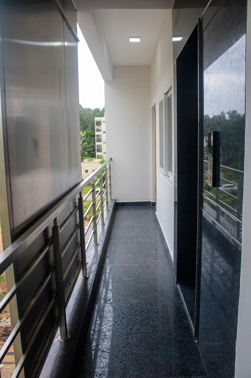 Royal Minerva Suites - Tap to explore photos