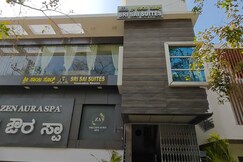 Flagship OYO Hotel Sri Sai Suites