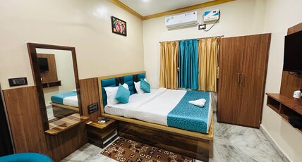 The Ginger Inn Room Type - Deluxe King Bed Room