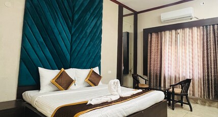 Hotel Mayur Room Type - PREMIUM ROOM