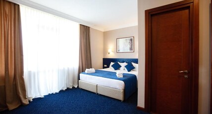 Cruise Hotel Room Type - Standard Room King Or Twin Cruise Hotel Room Type - Standard Room King Or Twin