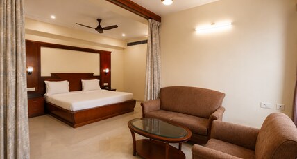 Vibe Vacation Hotel, Visakhapatnam   Stay in the Heart of the City Room Type - Vibe Vacation Suite Room
