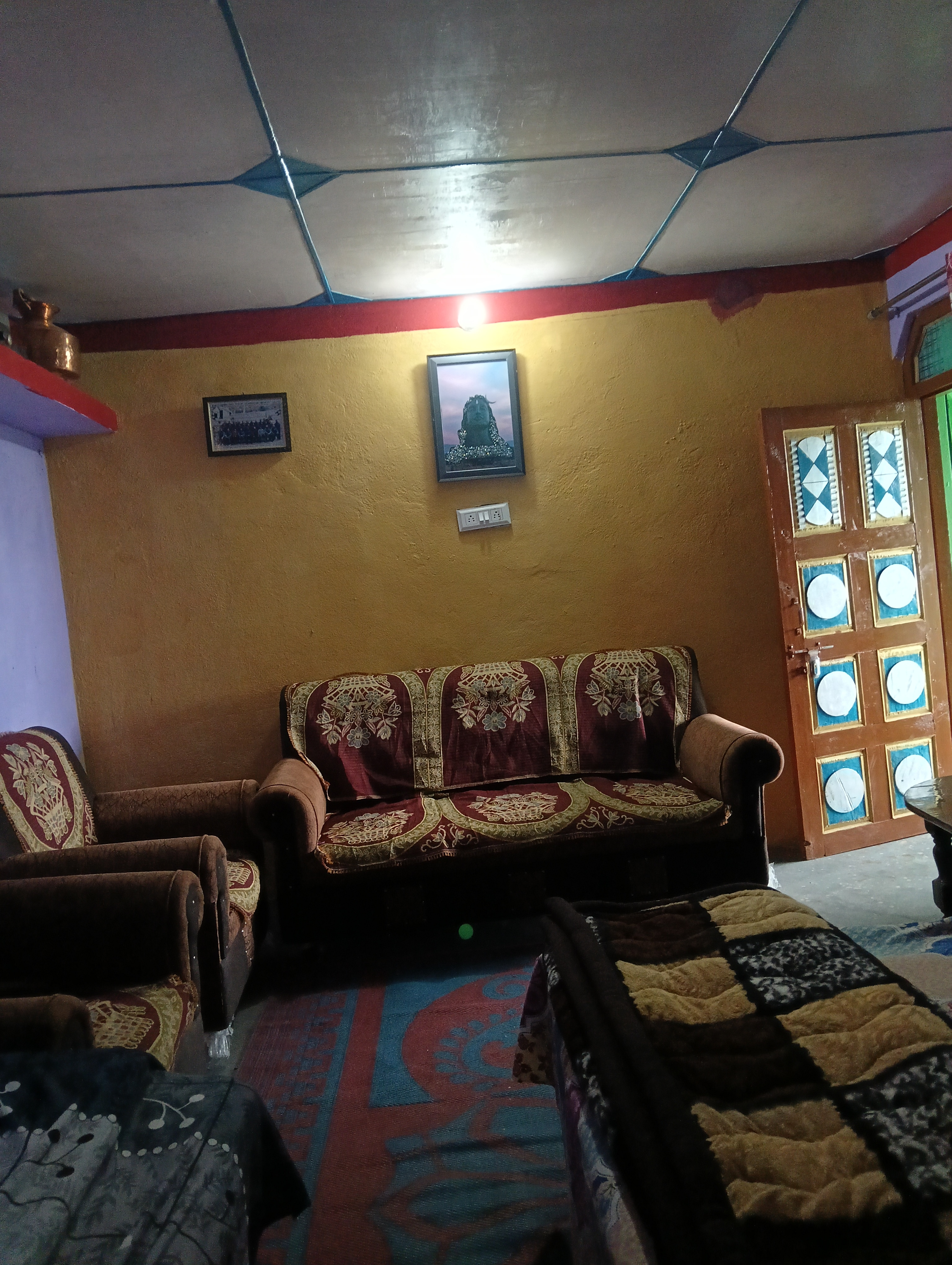 AamantraN Homestay - Tap to explore photos
