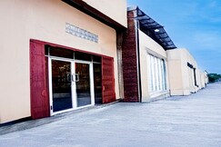 Dancenter Kapten Muslim Residence