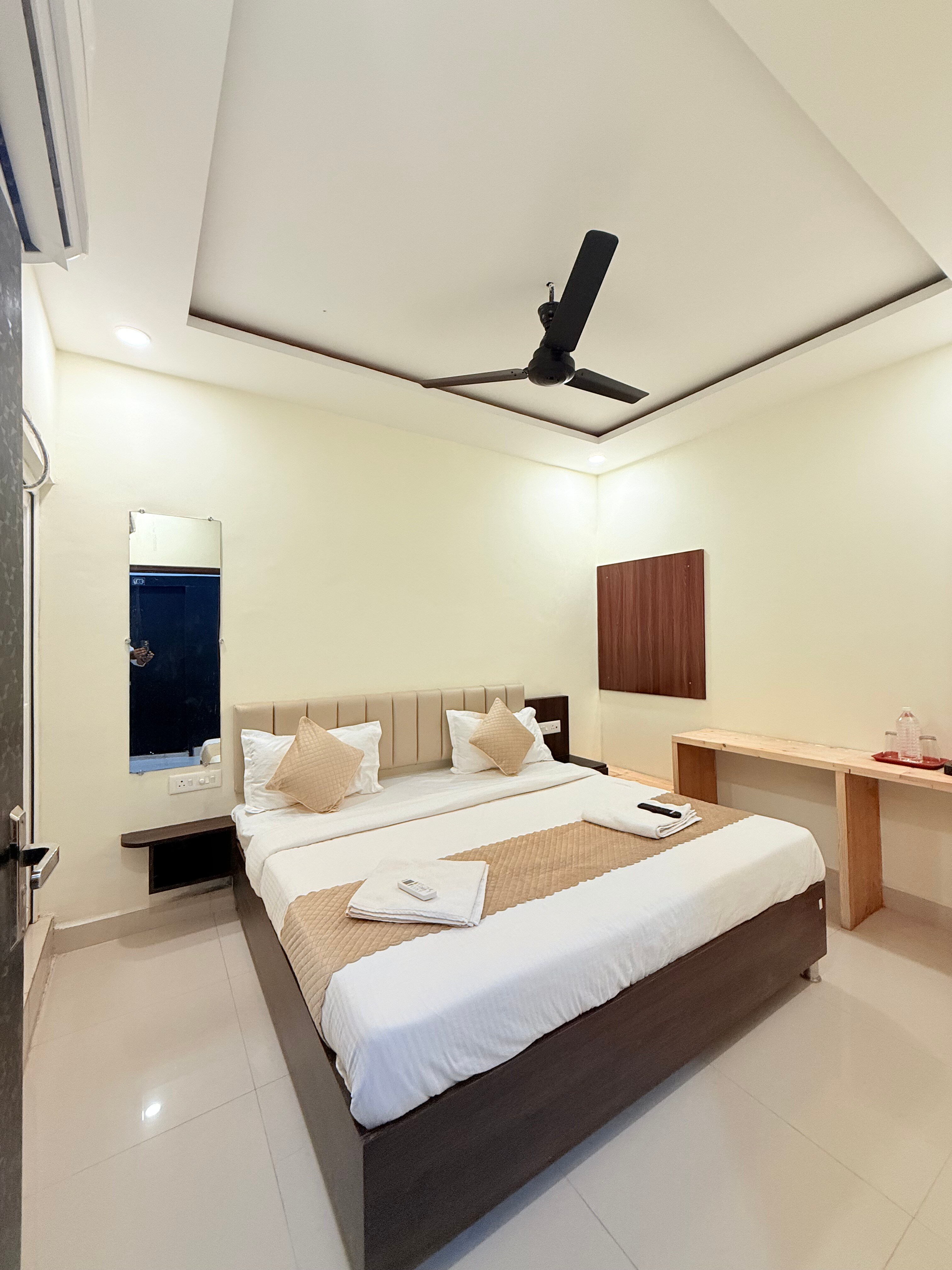 Chandra Residency Banaras - Tap to explore photos