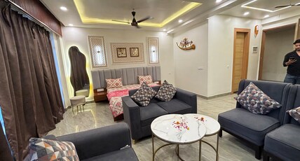 Urban escape 10 hours a day Gaur City Center Room Type - Urban escape 10 hours a day Gaur City Center