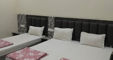 Hotel Dev Inn Room Type - AC DELUXE Hotel Dev Inn Room Type - AC DELUXE