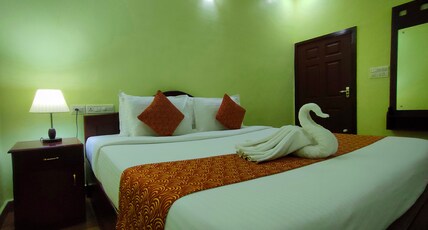 Mango Meadows Room Type - Deluxe Room With Living Area (Koottukudumbam)