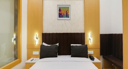 Hotel Raj Palace Lucknow Room Type - Deluxe Room