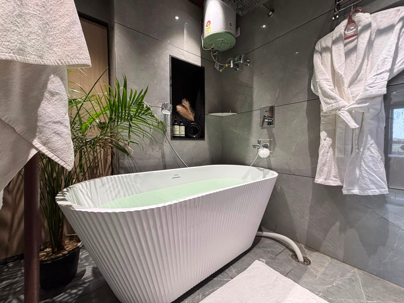 Boutique Apartments by One Tree Stays - Tap to explore photos