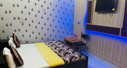 Pushpa Luxury Homestay Room Type - Deluxe Room