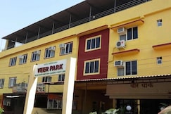 Hotel Veer Residency