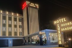 Hotel Luxura