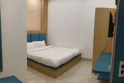 HOTEL ROSEATE BANARAS 