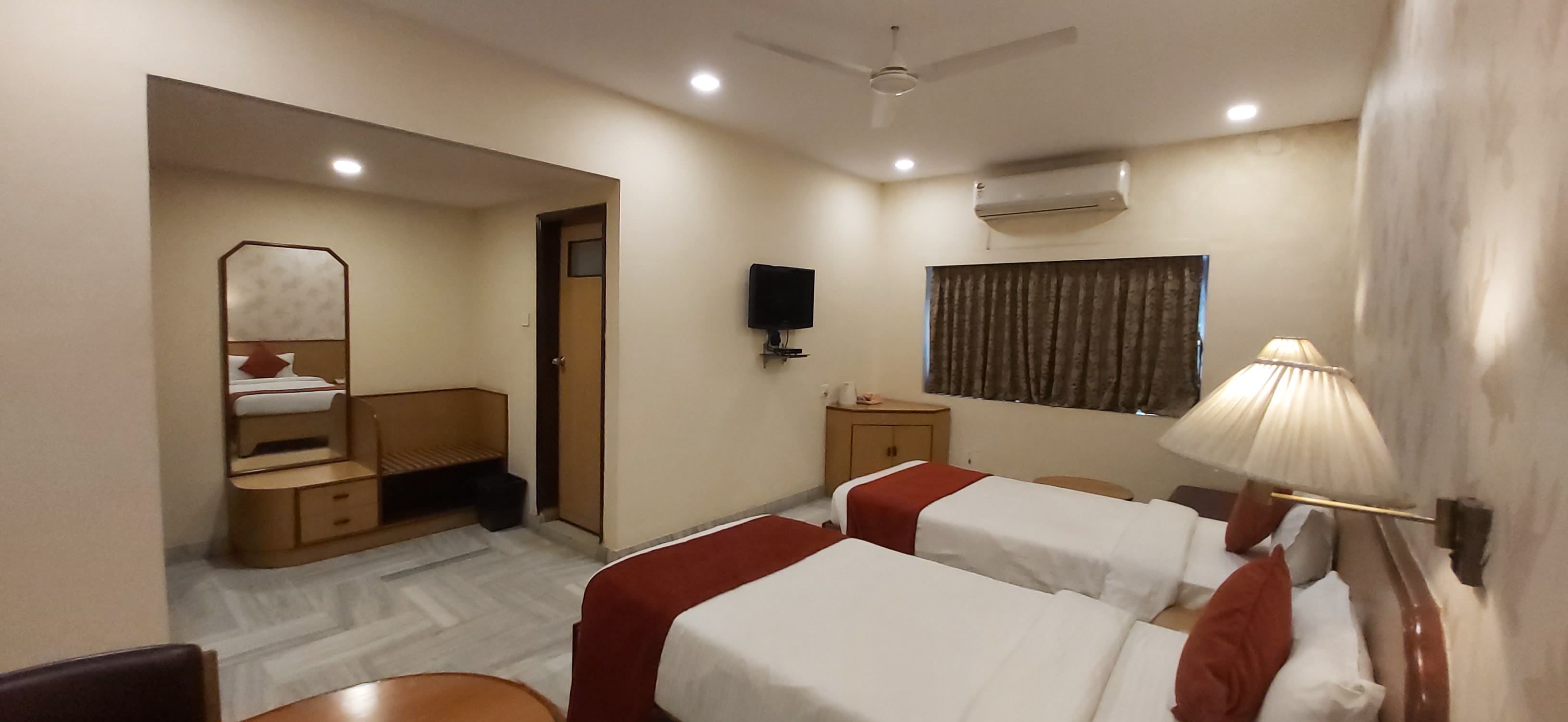 Hotel Nataraj - Tap to explore photos