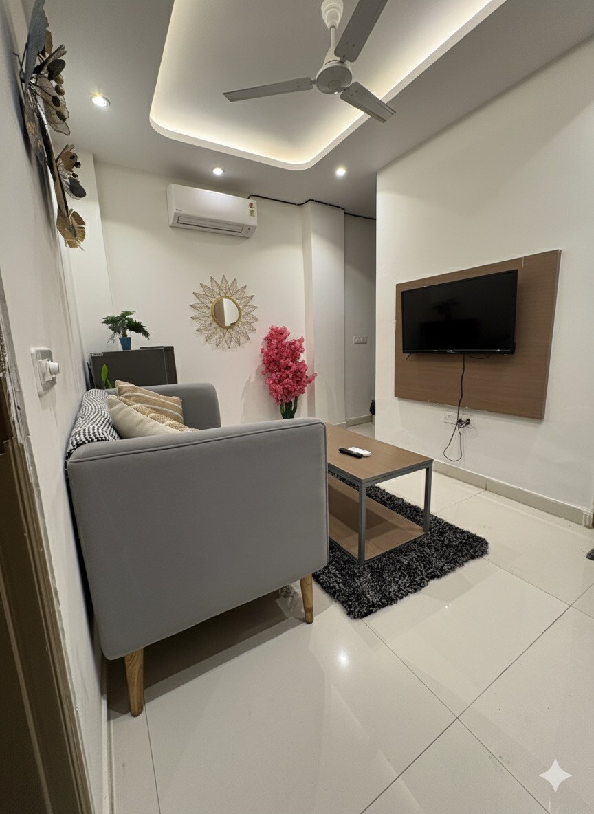 Auric Abode Stays - Tap to explore photos