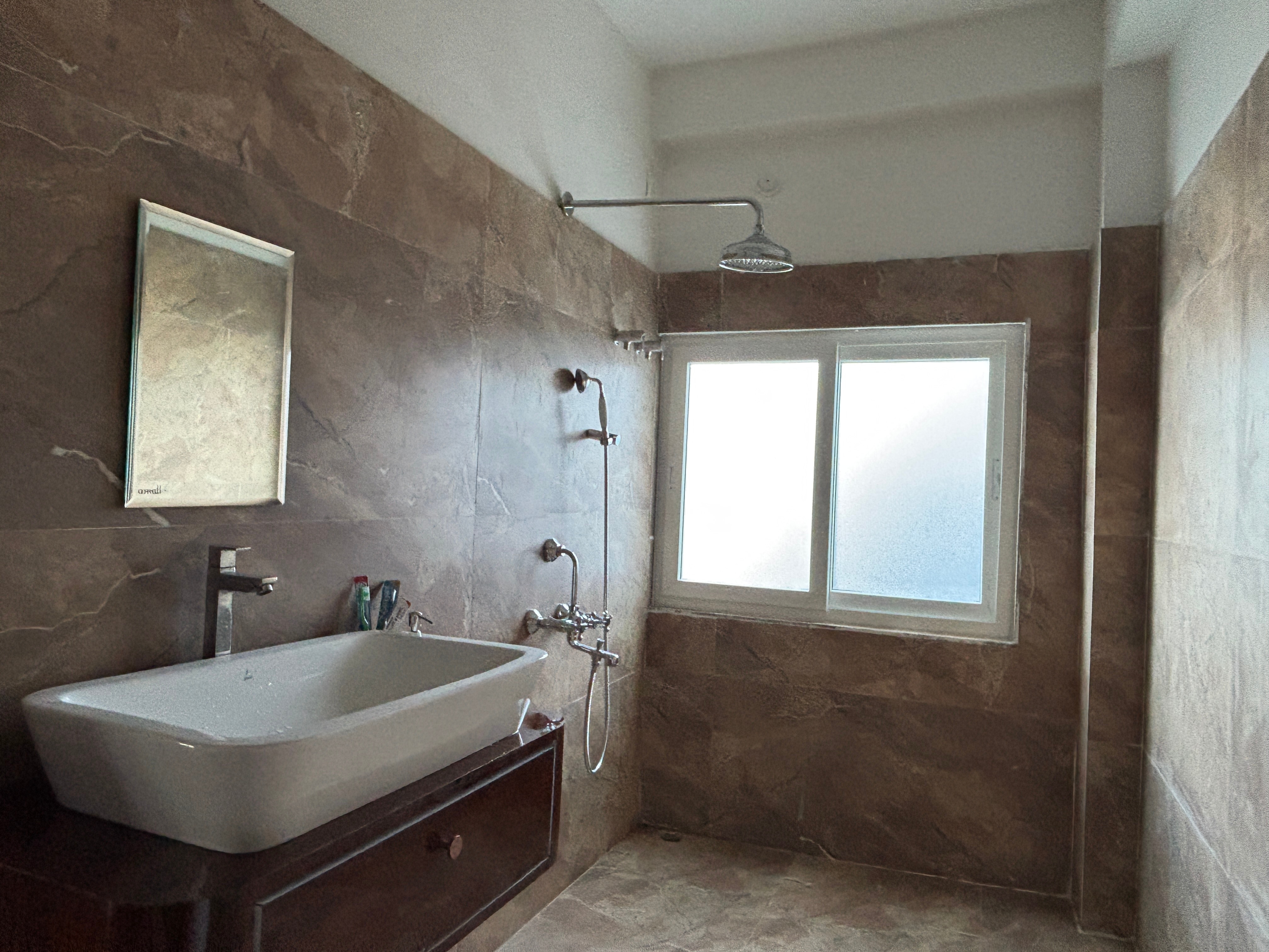 La Mili A Luxury Homestay - Tap to explore photos