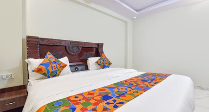 FabHotel Bungalow 14 Room Type - Deluxe Room