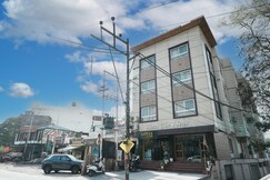 The 7 Seas Rishikesh