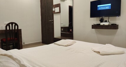 Boshan Hotels Room Type - Budget Room