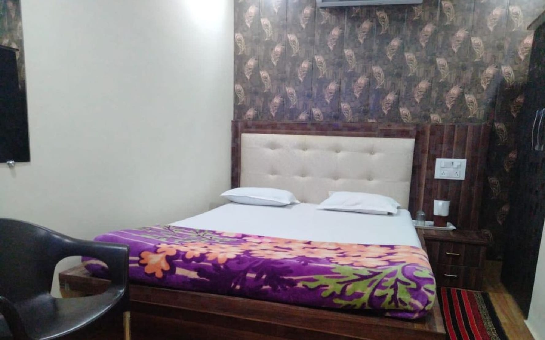 Hotel Sinha Residency - Tap to explore photos