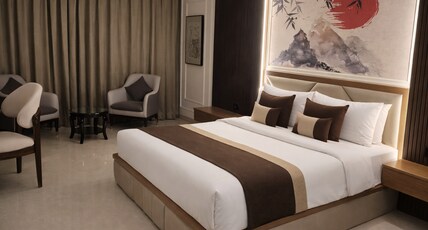 Silkwood @ Rajpur Road by Zenvana Room Type - Deluxe King Bed Room with City View Silkwood @ Rajpur Road by Zenvana Room Type - Deluxe King Bed Room with City View