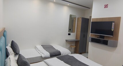 HOTEL ANJNEY Room Type - TRIPLE ROOM