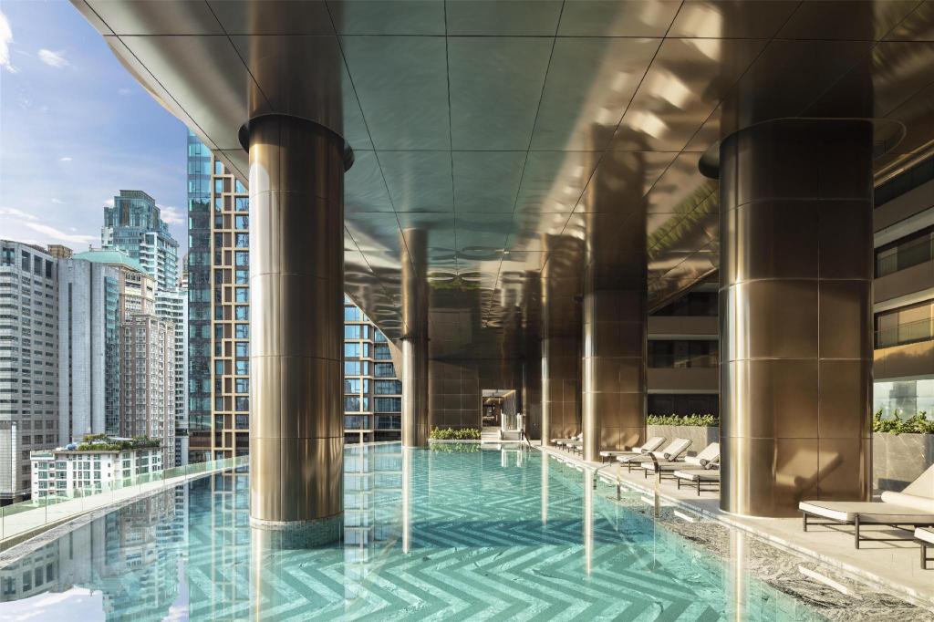 Sindhorn Kempinski Hotel Bangkok - Tap to explore photos