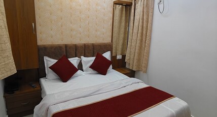 hotel pranjal palace Room Type - Deluxe Room