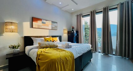 BluO Stays - DLF Cybercity Room Type - Classic Studio with Balcony