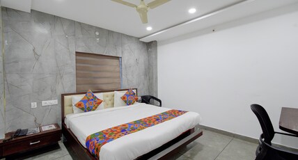 FabHotel Sushmitha Inn Room Type - Suite Room