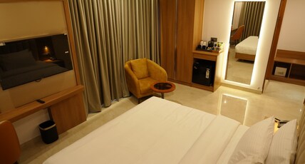 Cinnamon Gold Palakkad Room Type - PREMIUM DOUBLE ROOM