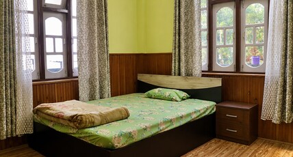 RUBY HOMESTAY AMD AIRBNB Room Type - Bedroom 3