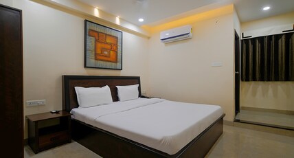 FabHotel Imperial Regency Room Type - Deluxe Room