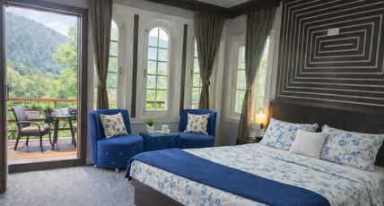 Riverine Residence Srinagar Room Type - Deluxe Riverview 