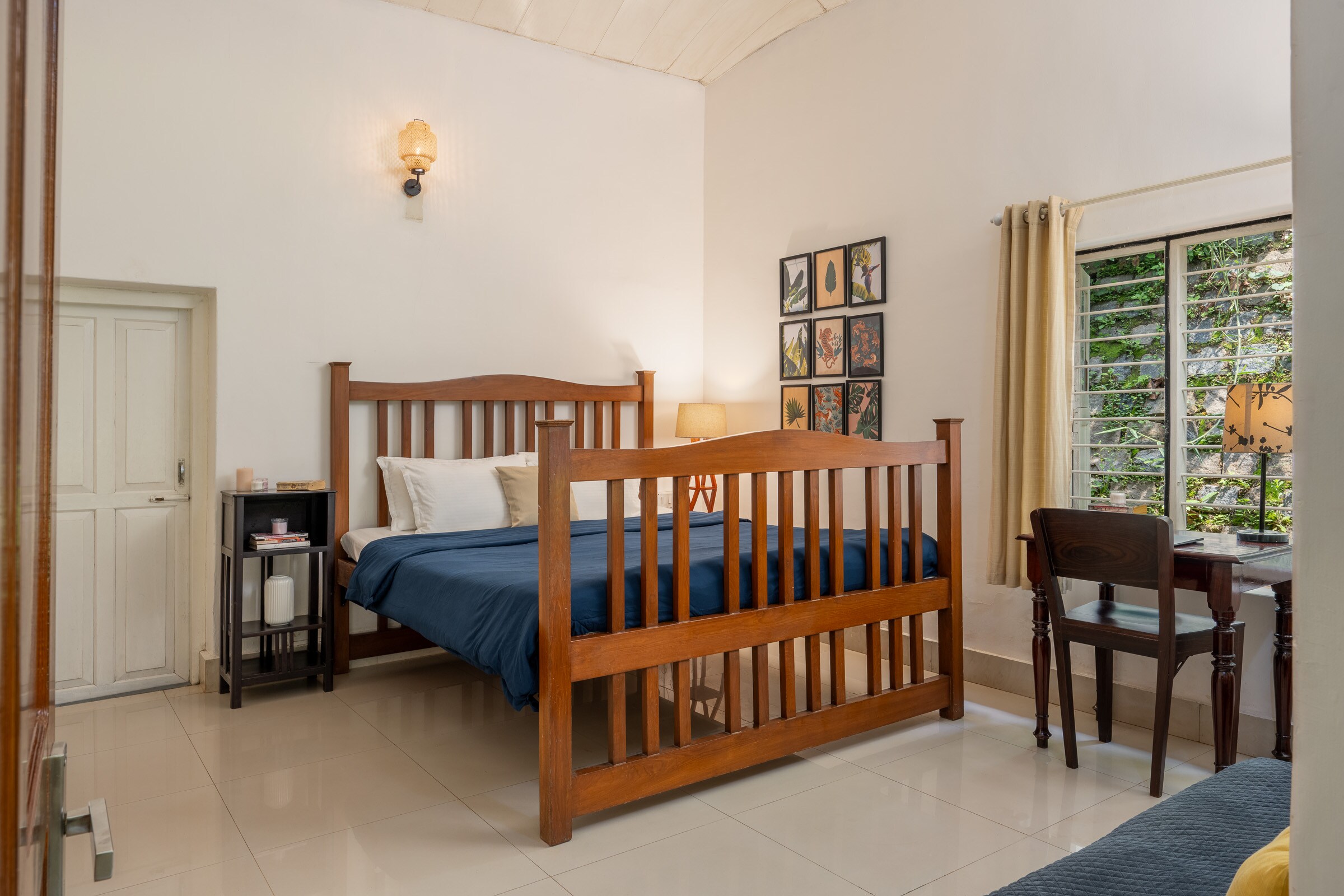The Annexure: Great Estate Stay for Remote Work by RAHO - Tap to explore photos