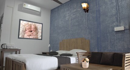 AppleLand City Room Type - Standard Room
