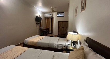 Hotel Kartik Room Type - Deluxe Single Room
