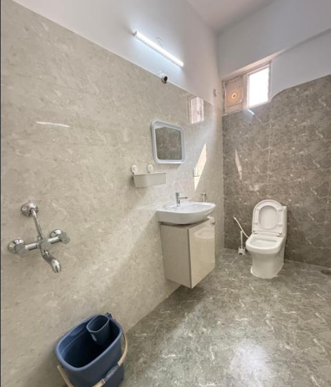 Veda Oasis Apartments - Tap to explore photos