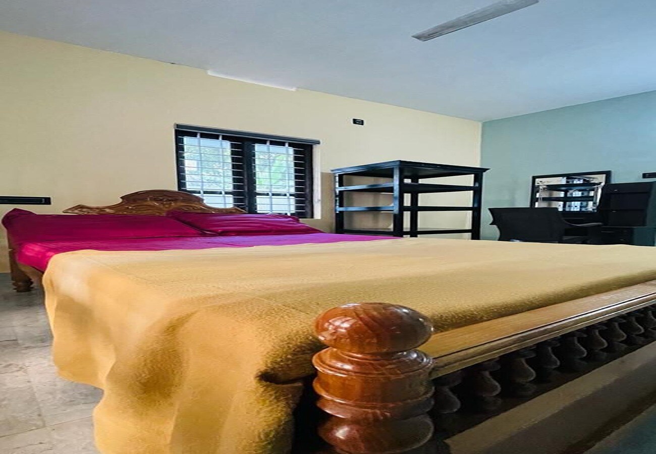 Adam Villa Homestay - Tap to explore photos