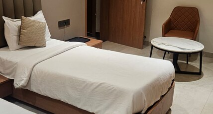 Hotel Bharti International, Raipur Room Type - Deluxe Room Hotel Bharti International, Raipur Room Type - Deluxe Room